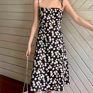 Reformation Daisy Dress Size 6